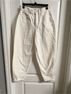 Primark Off-White Cropped Barrel Leg Ankle Jeans
